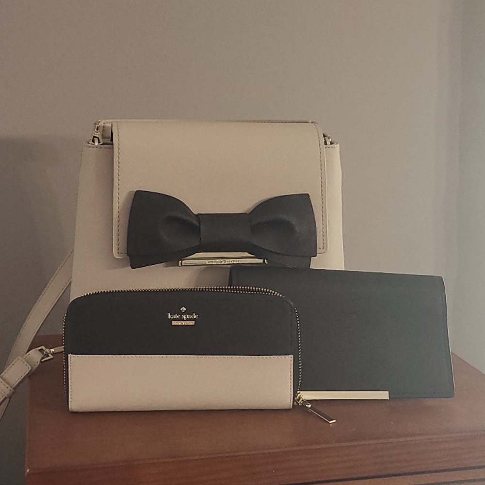 Kate Spade Mini Backpack Set. Make It Mine Maddie, with wallet and extra flap.